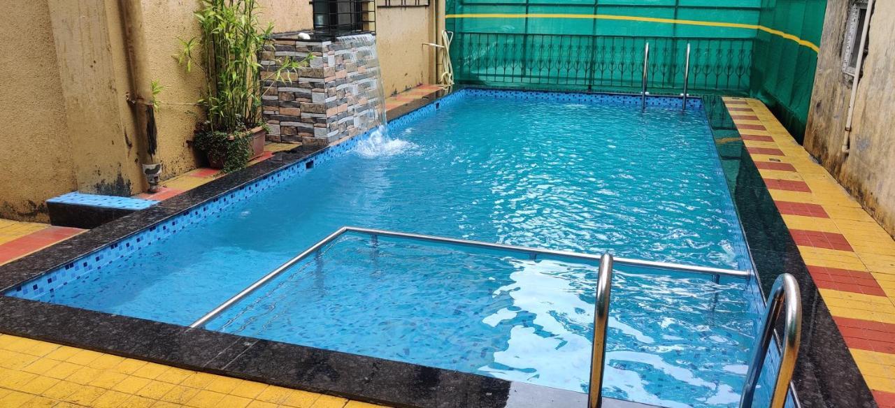 Maharaja Family Guest House Лонавала Екстериор снимка